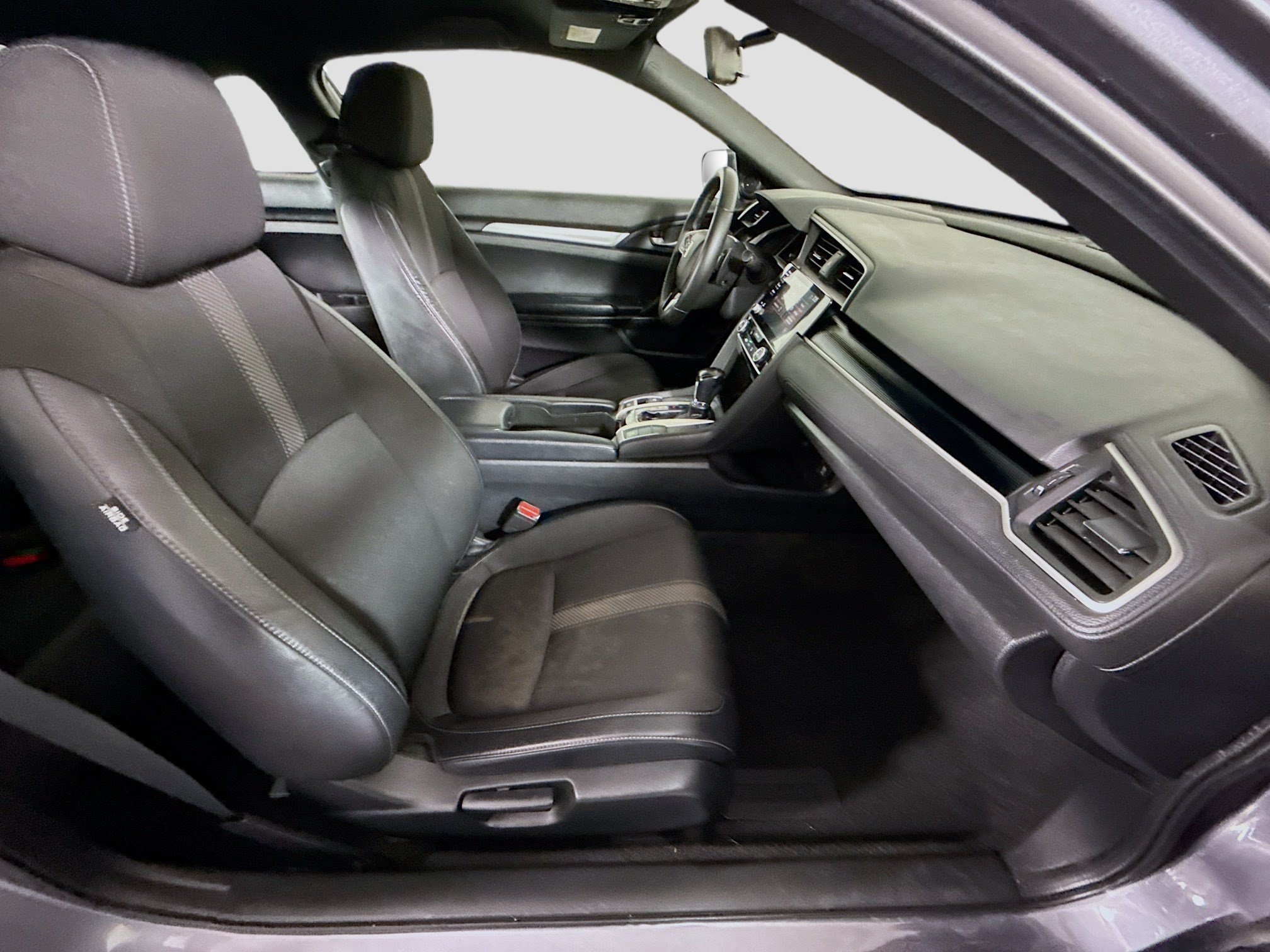 Used 2020 Honda Civic Sport image 27