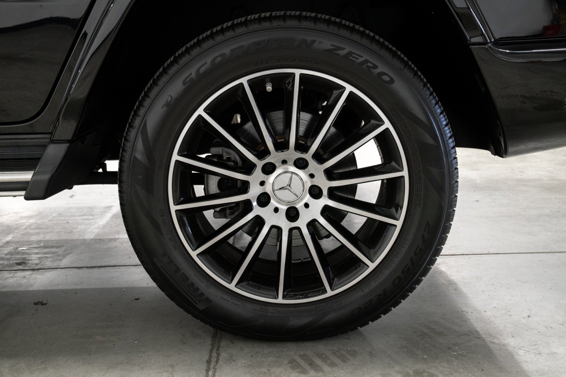Used 2022 Mercedes-Benz G 550 image 10