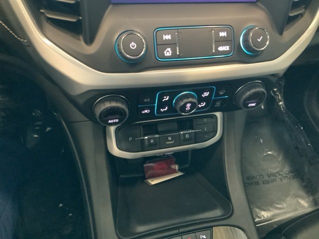 Used 2023 GMC Acadia SLT w/ Technology Package image 29