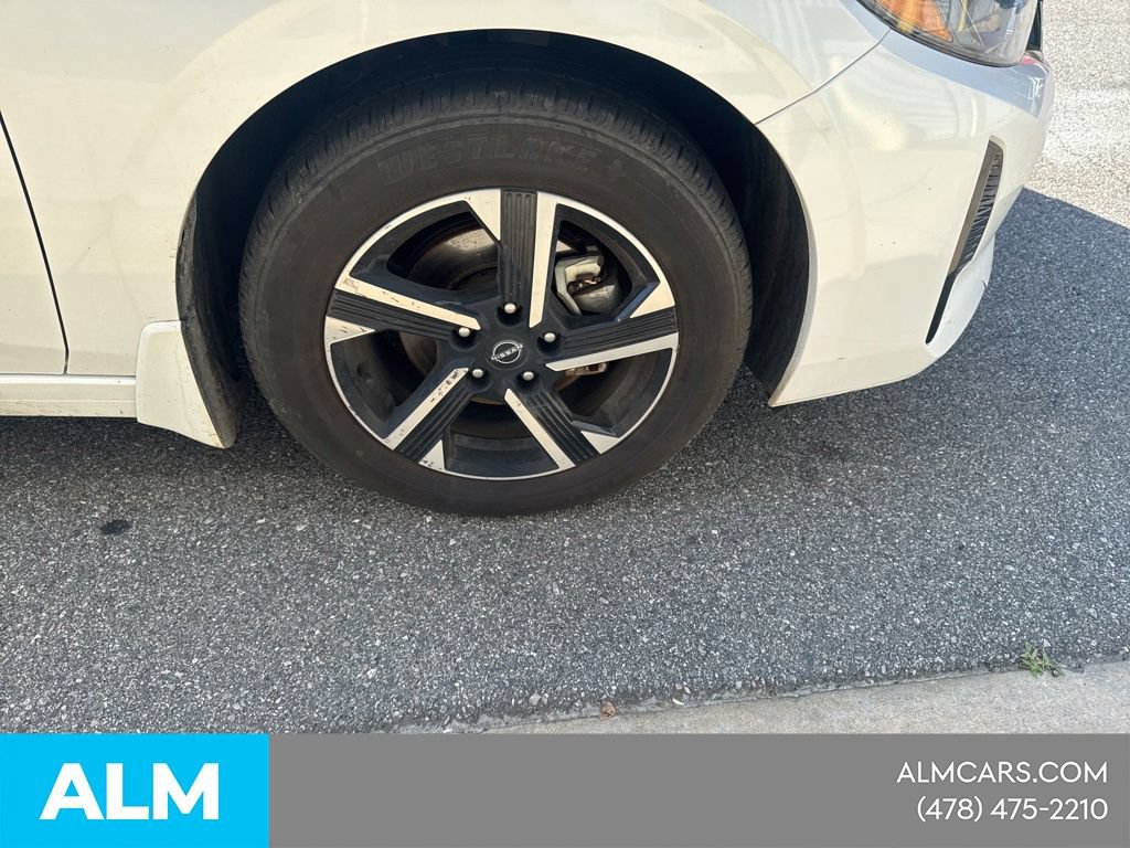 Used 2024 Nissan Sentra SV FWD image 8