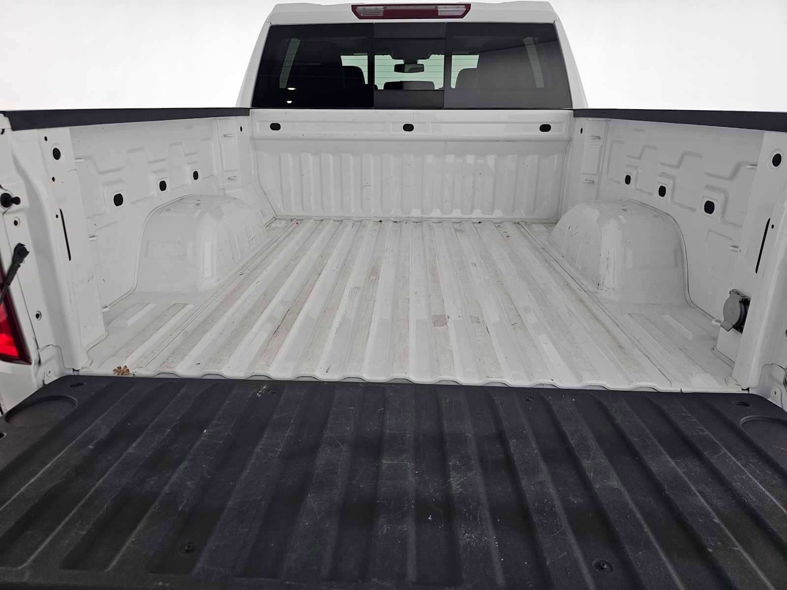 Used 2022 Chevrolet Silverado 1500 LTZ w/ LTZ Premium Package image 13