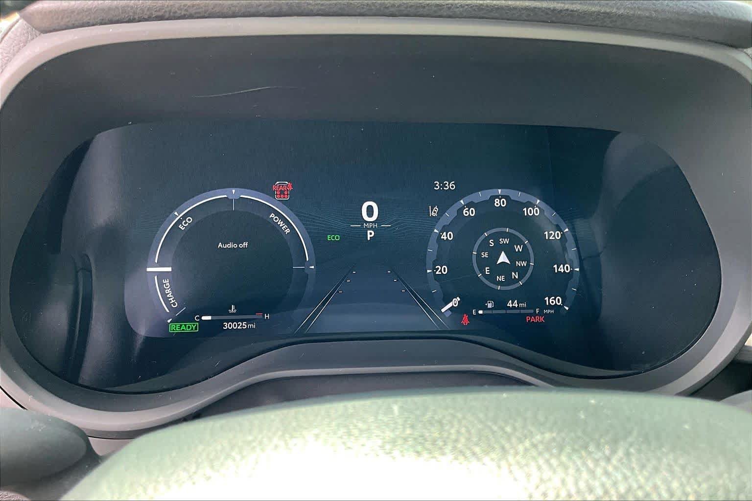Certified 2025 Toyota Sienna Limited FWD image 26
