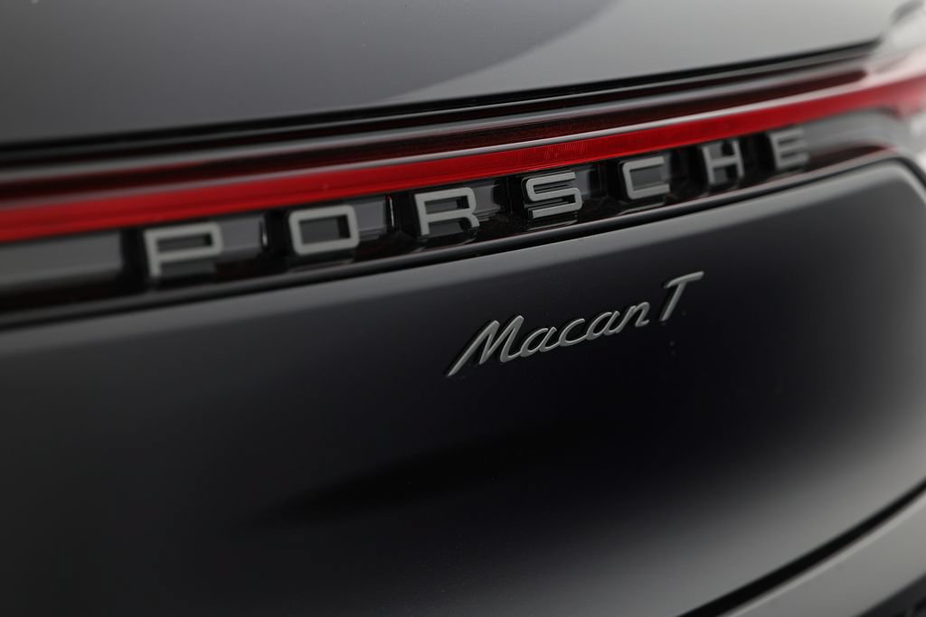 New 2026 Porsche Macan Turbo AWD/4WD image 14