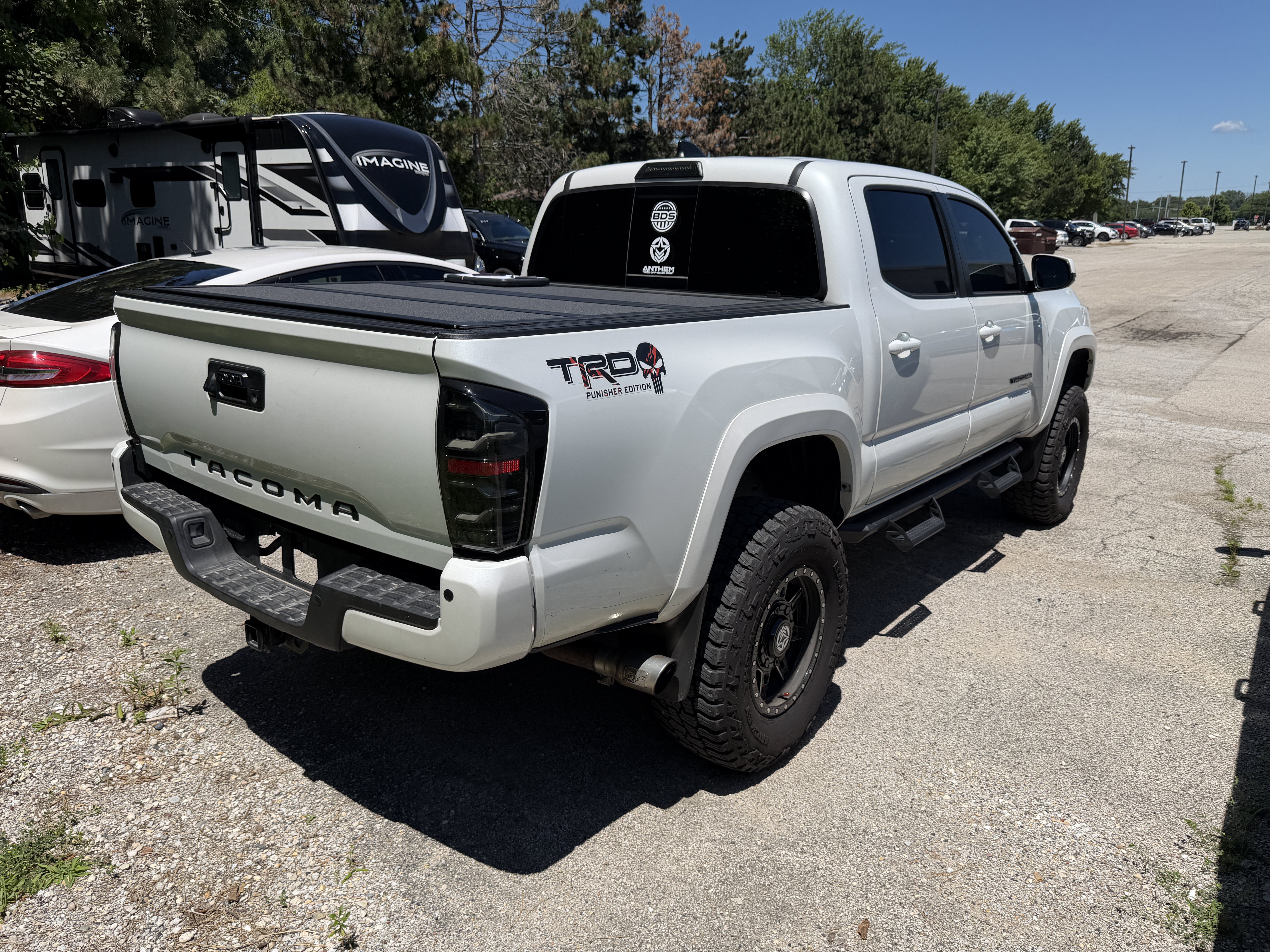 Used 2022 Toyota Tacoma TRD Sport w/ Technology Package AWD/4WD image 12