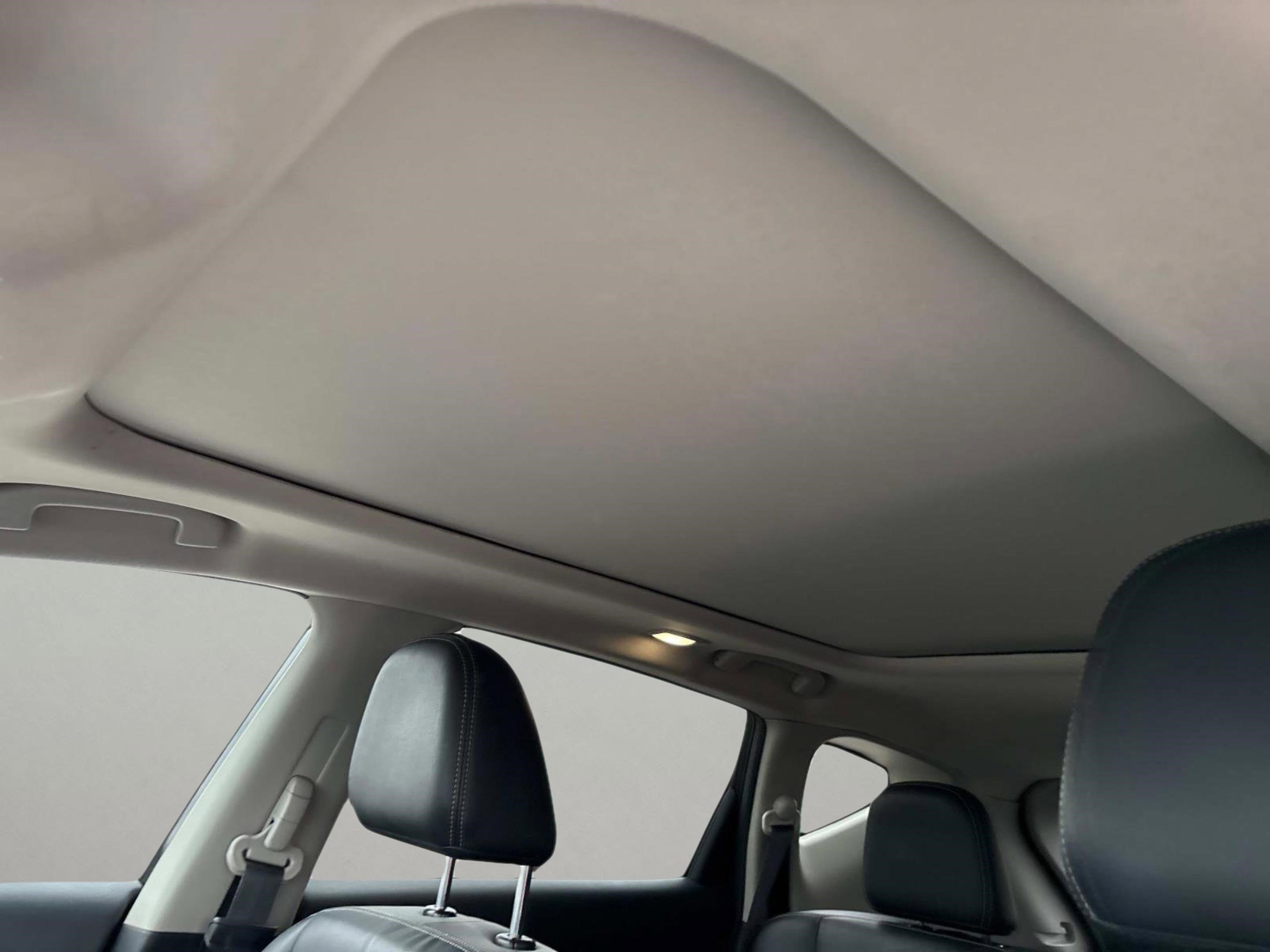 Used 2018 Nissan Murano SL w/ Moonroof Package image 29