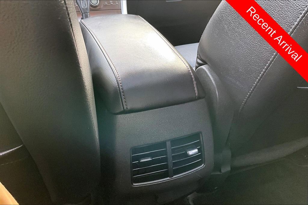 Used 2013 Ford Edge SEL image 10