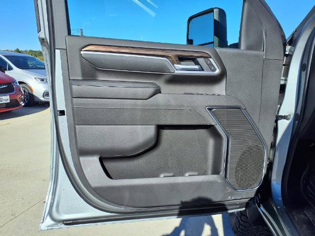 New 2026 Chevrolet Silverado 3500 LT w/ Trail Boss Package AWD/4WD image 12