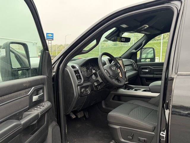 New 2026 RAM 2500 Big Horn AWD/4WD image 14