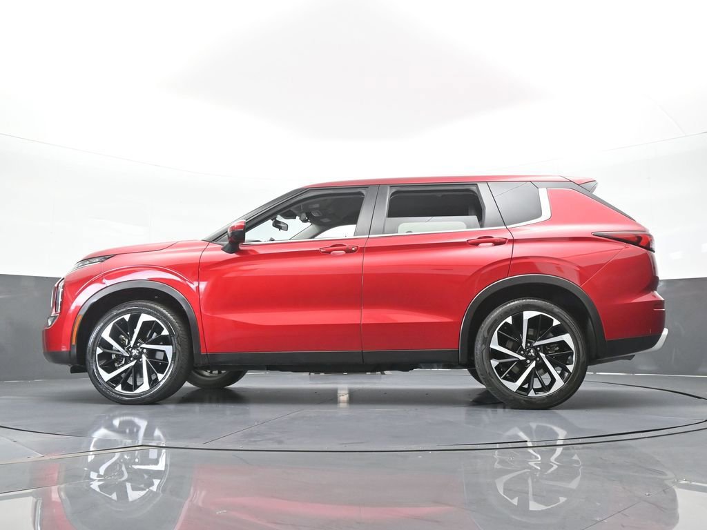Used 2024 Mitsubishi Outlander SE Black Edition FWD image 52
