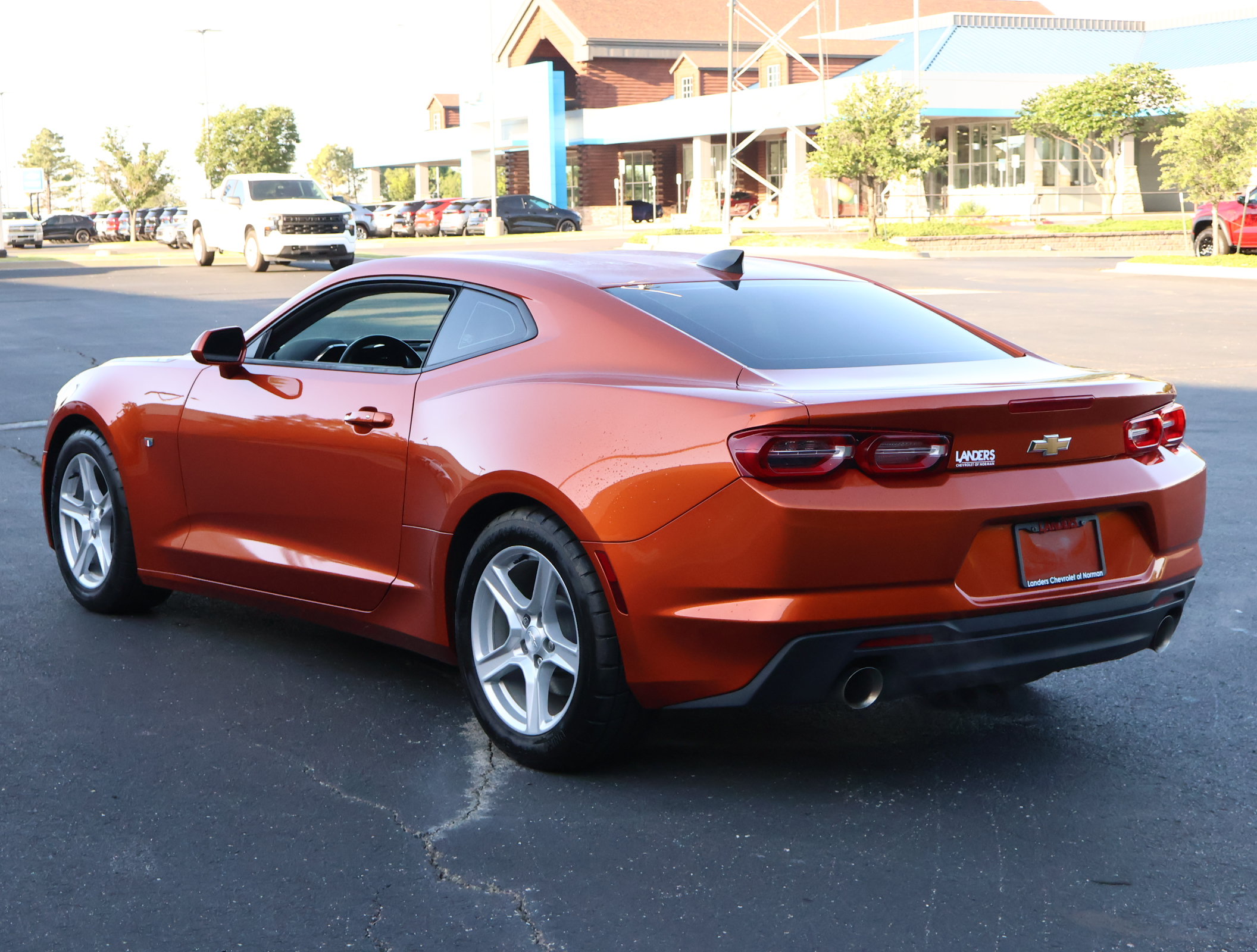 Used 2023 Chevrolet Camaro LT RWD image 6
