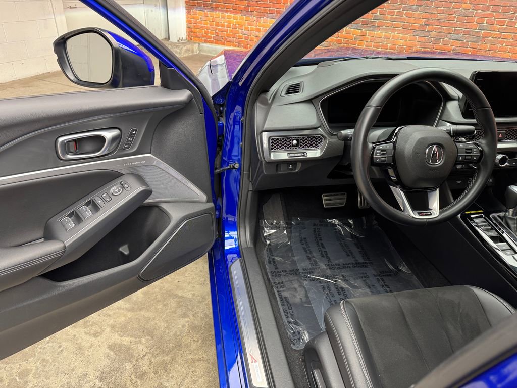 Used 2024 Acura Integra A-Spec image 9