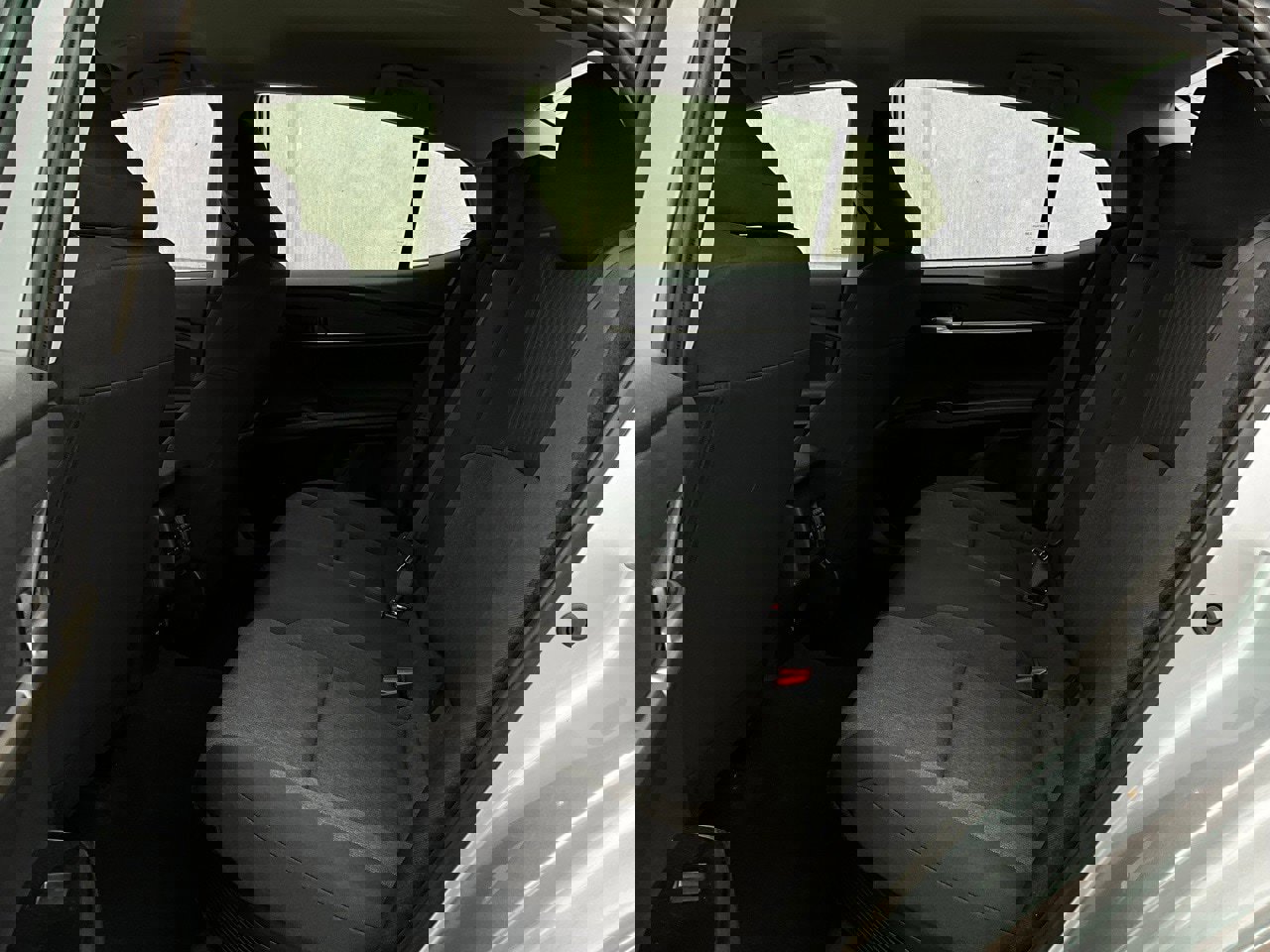 Used 2025 Toyota Camry LE image 11