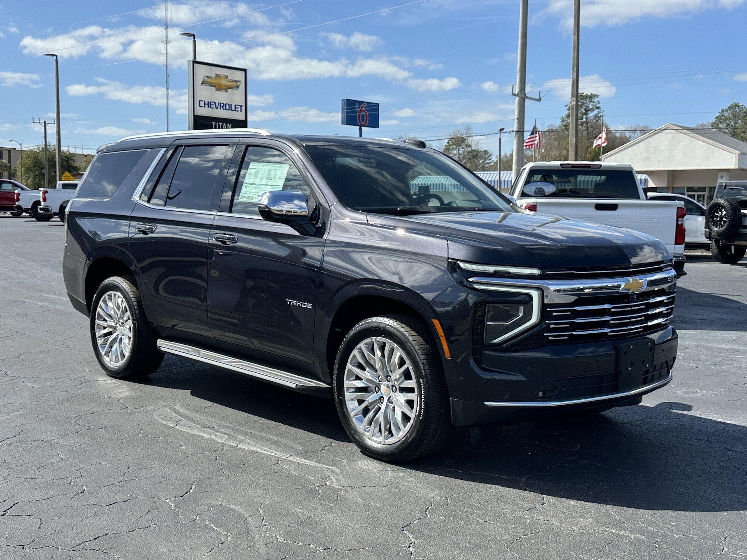 New 2026 Chevrolet Tahoe Premier AWD/4WD image 2