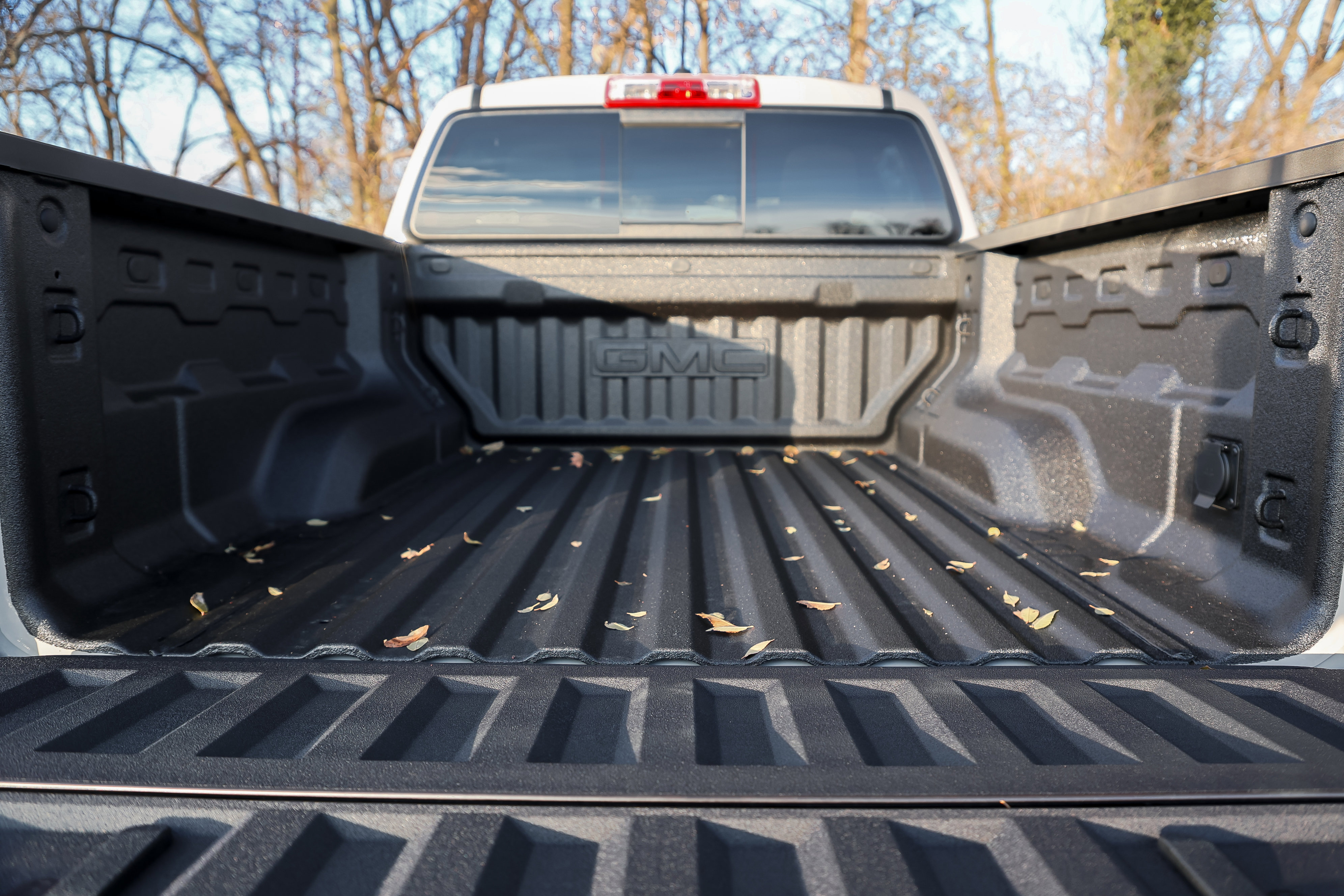 New 2026 GMC Canyon Elevation w/ Convenience Package image 8