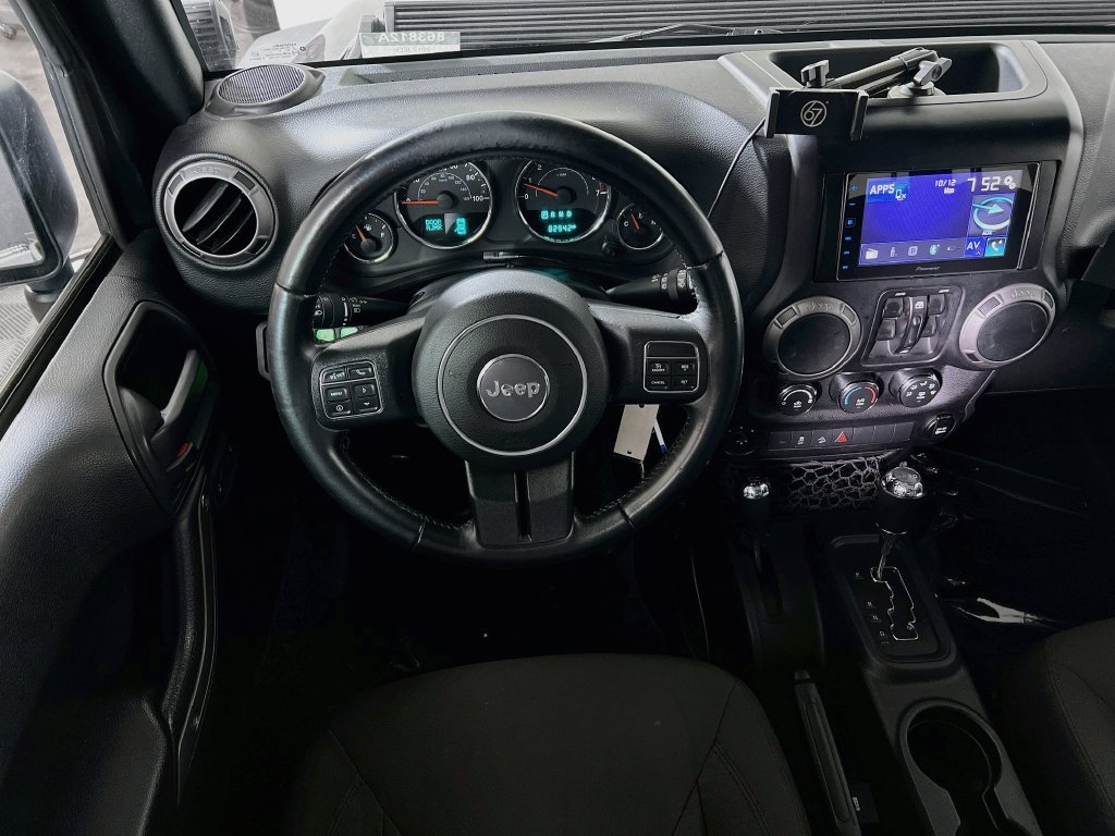 Used 2017 Jeep Wrangler Unlimited Sport AWD/4WD image 19