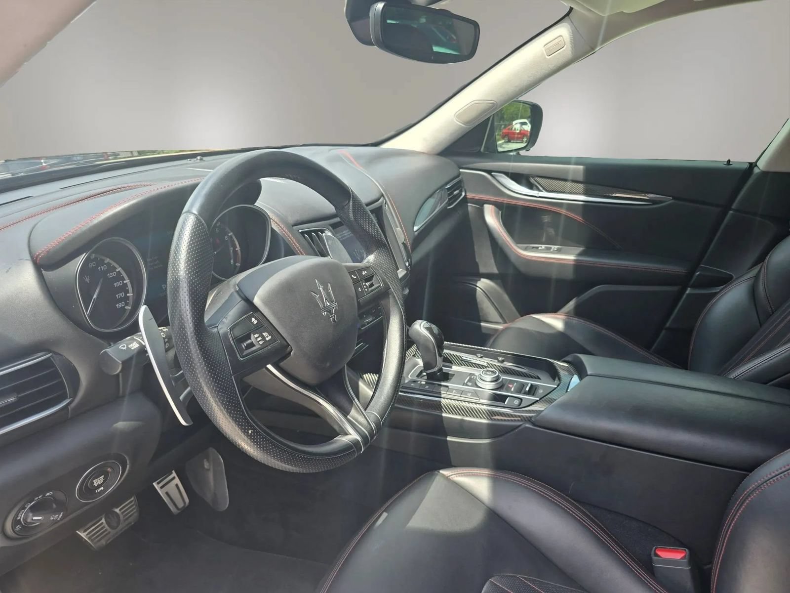 Used 2017 Maserati Levante S AWD/4WD image 14