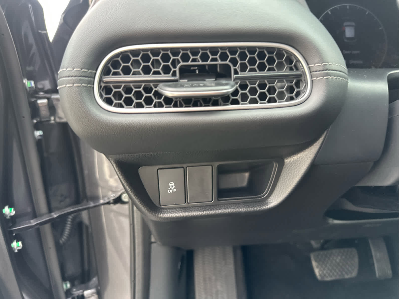 New 2026 Honda HR-V EX-L image 26