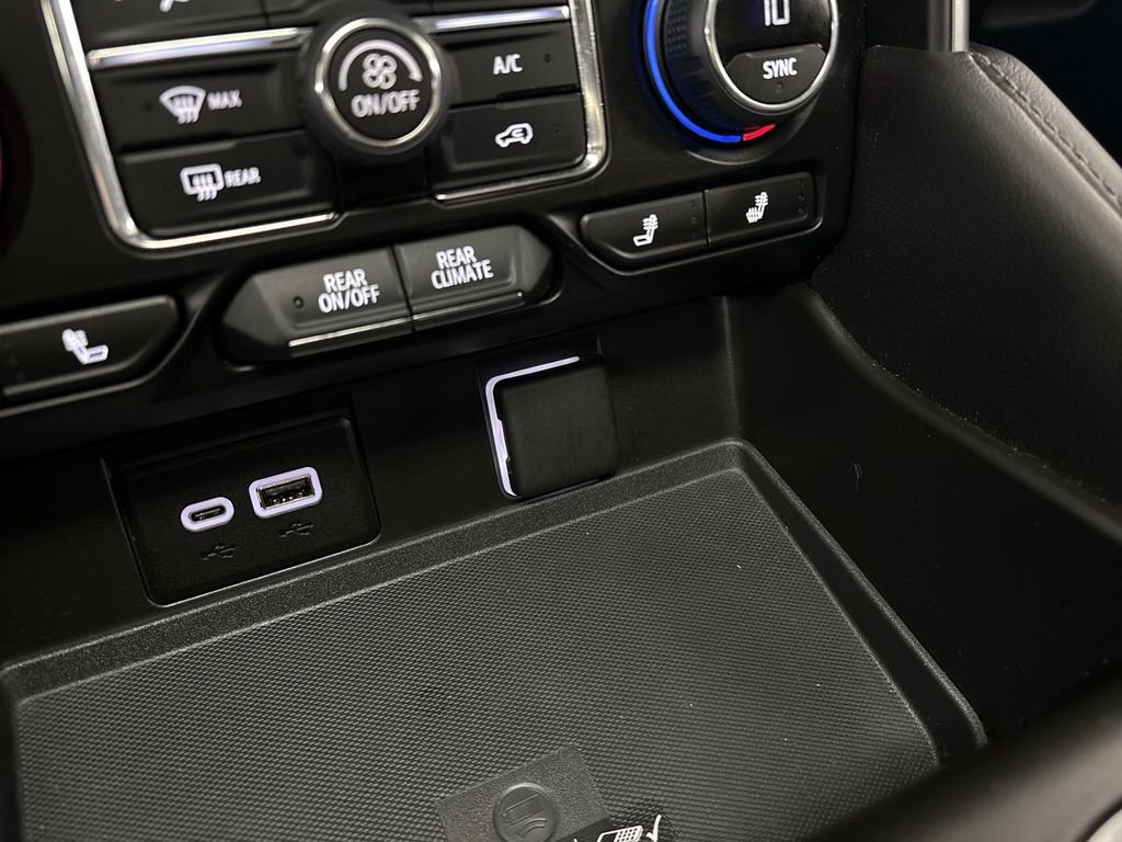 Used 2023 Chevrolet Tahoe Z71 w/ Luxury Package image 66