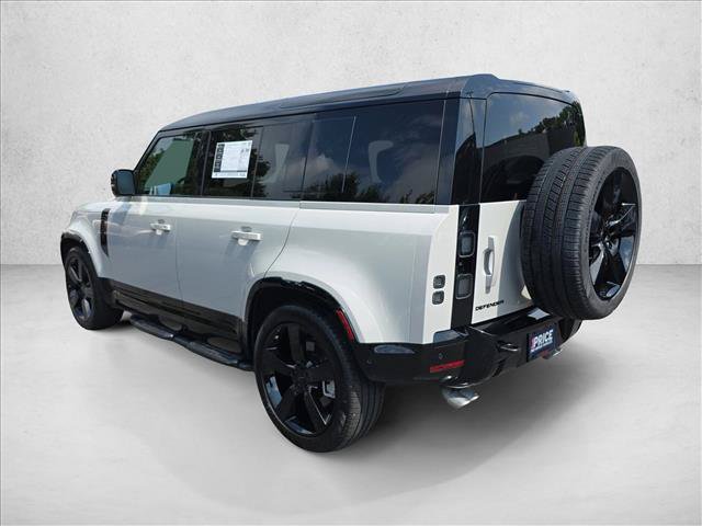 Used 2026 Land Rover Defender 110 X-Dynamic SE AWD/4WD image 7