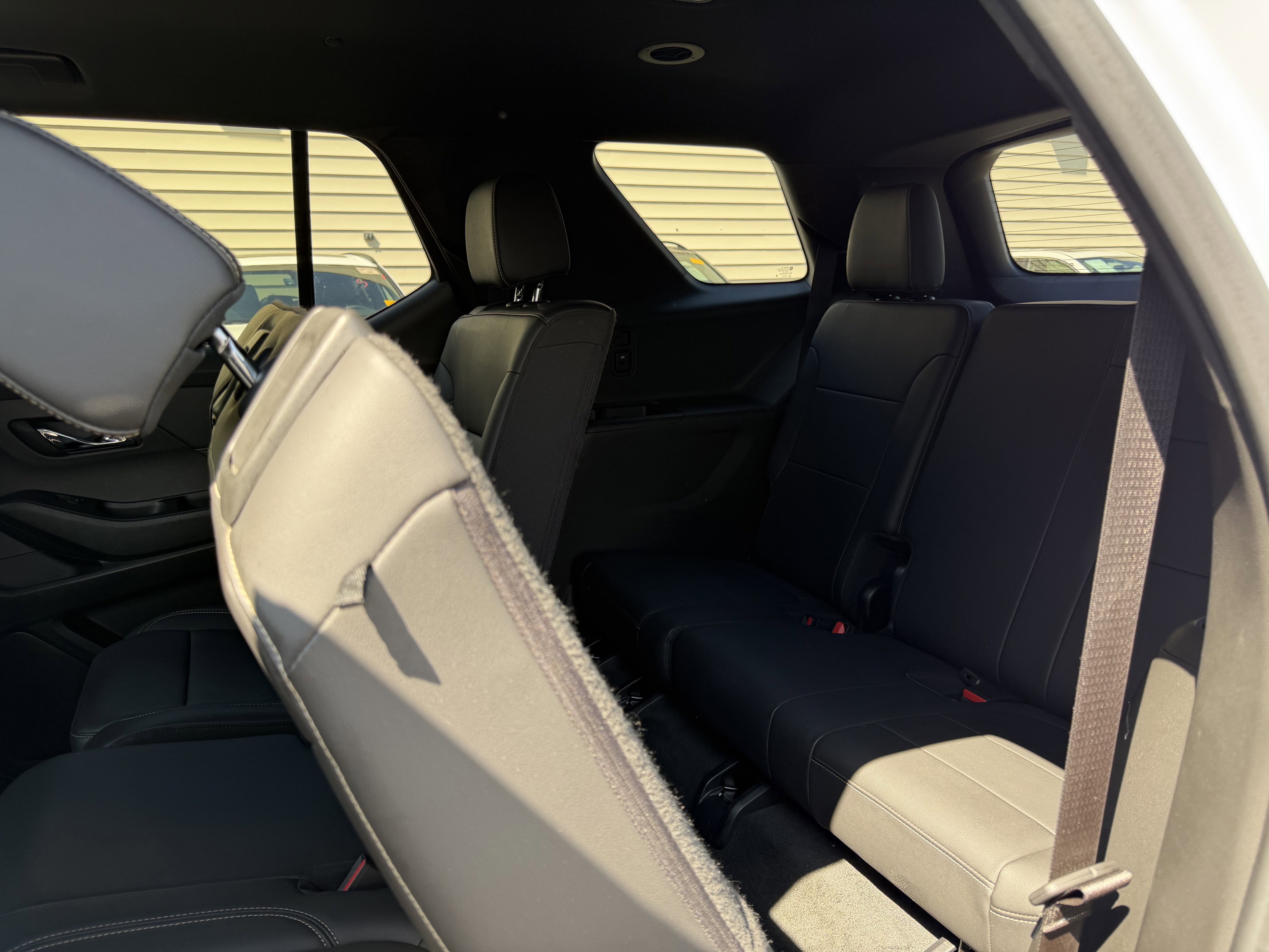 Used 2023 Chevrolet Traverse LT w/ LPO, Floor Liner Package AWD/4WD image 24