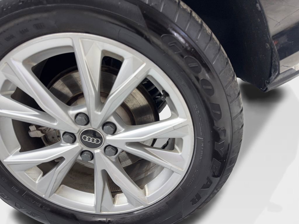 Used 2025 Audi Q3 2.0T Premium image 89