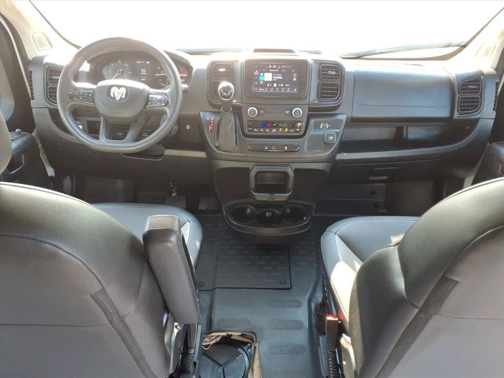Used 2024 RAM ProMaster 2500 w/ Convenience Group FWD image 28