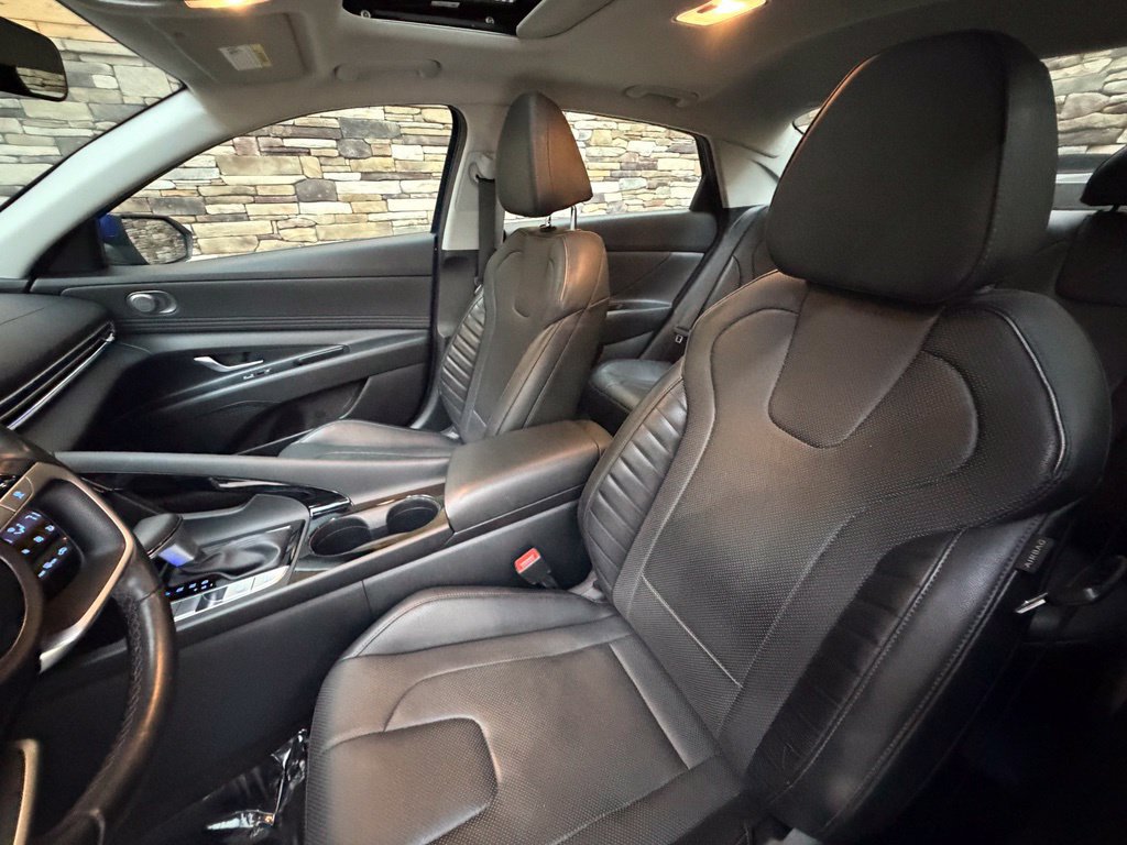 Certified 2023 Hyundai Elantra Limited w/ Cargo Package FWD image 37