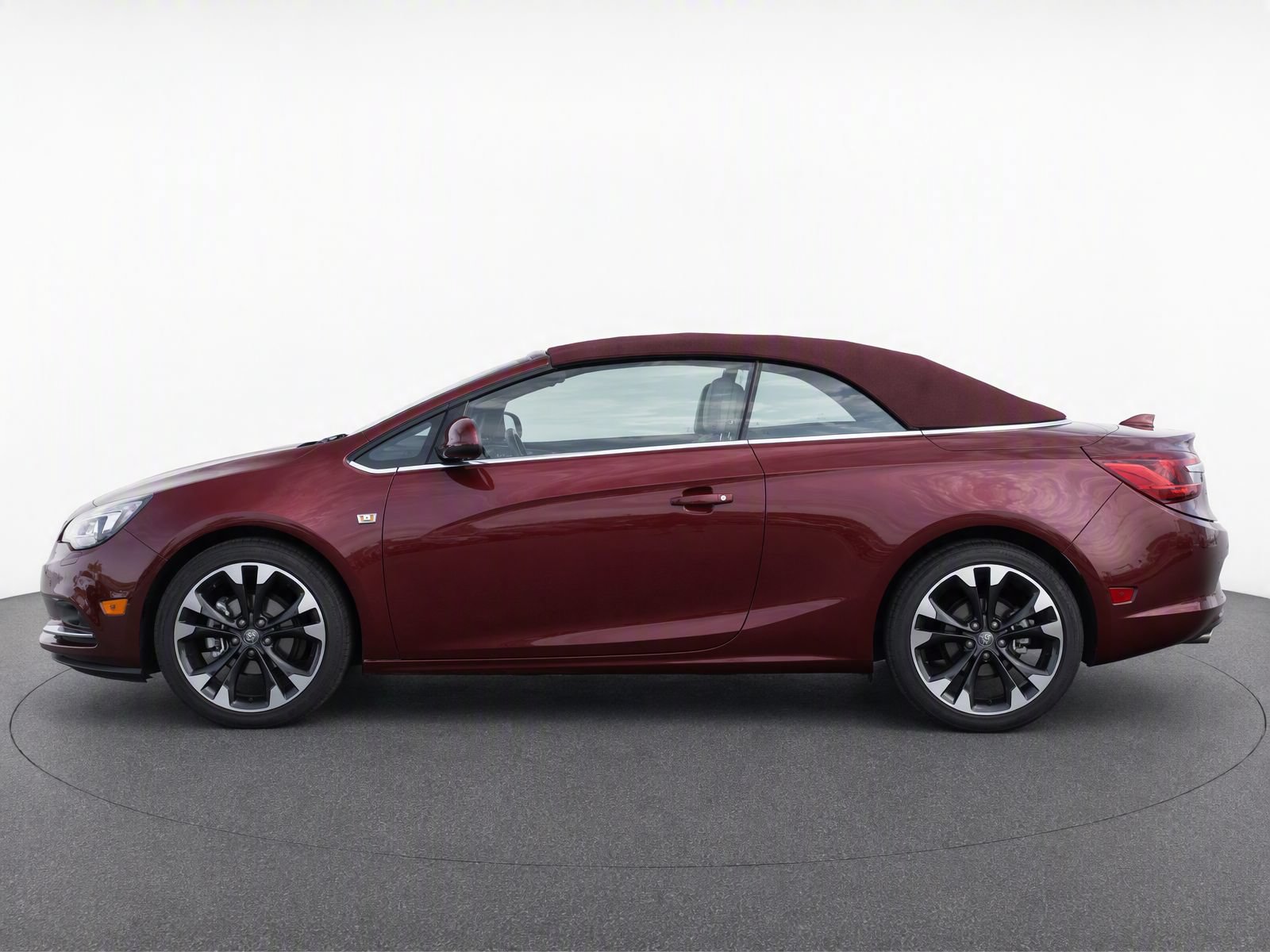 Used 2019 Buick Cascada Premium FWD image 6