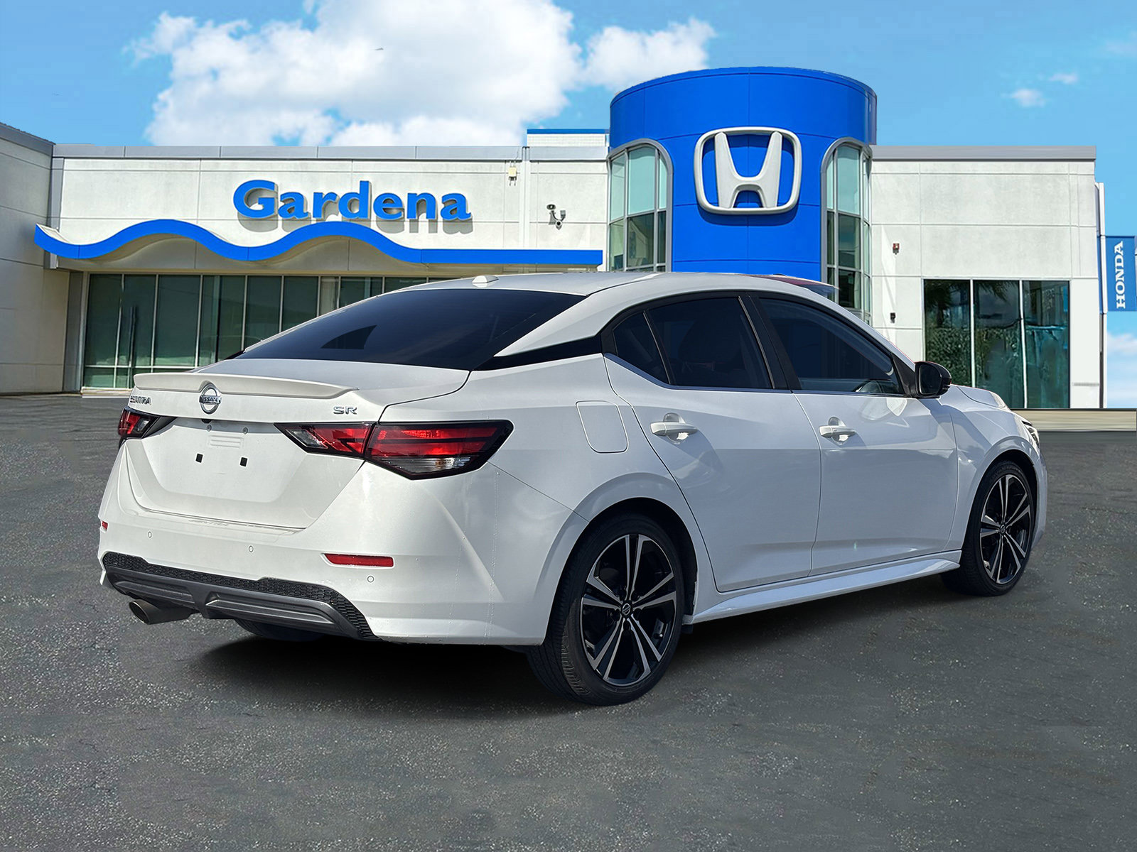 Used 2021 Nissan Sentra SR FWD image 6