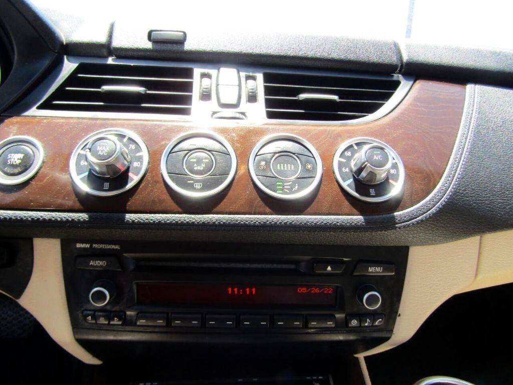 Used 2013 BMW Z4 sDrive28i RWD image 20