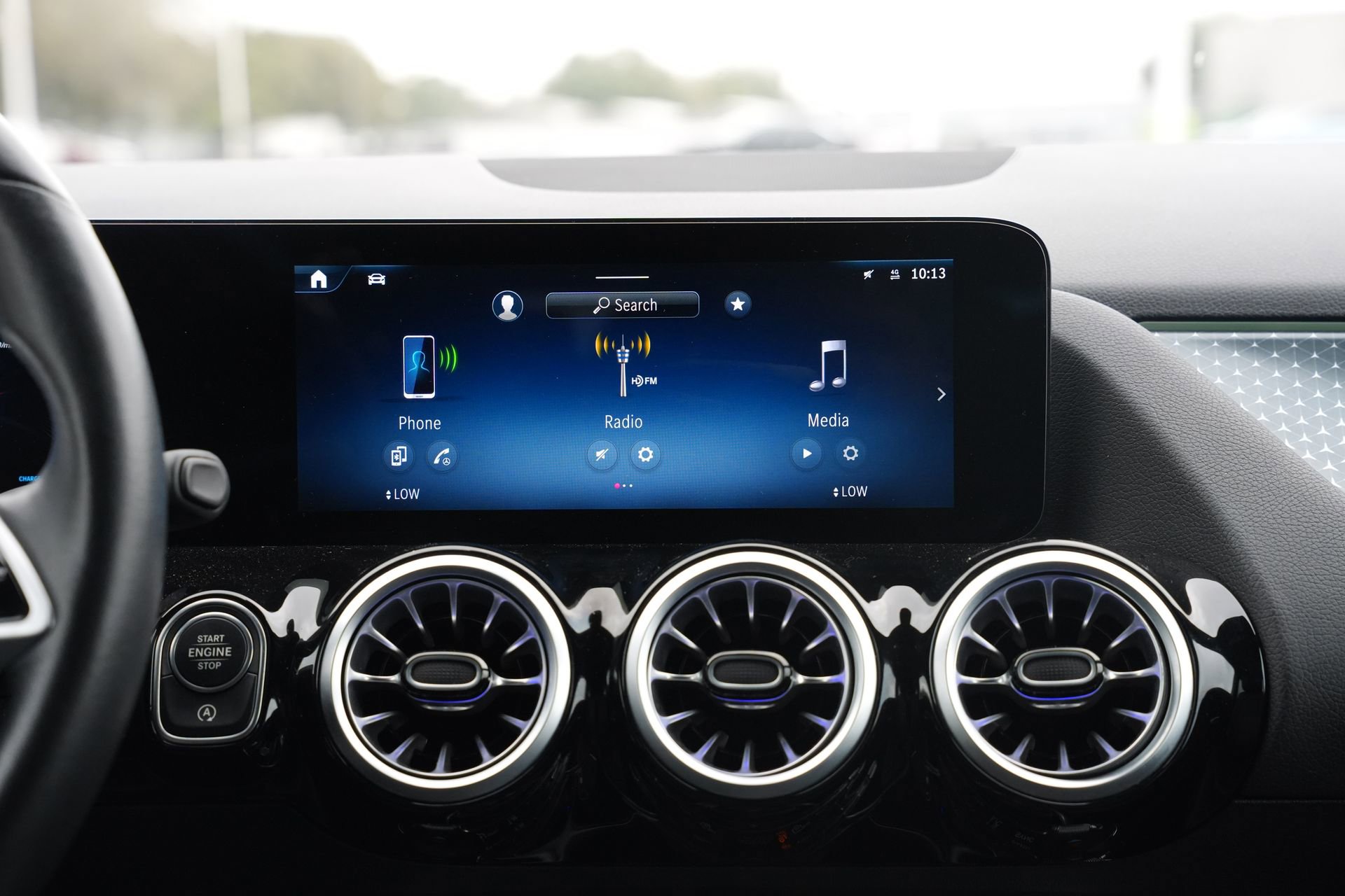 Used 2025 Mercedes-Benz GLA 250 image 12