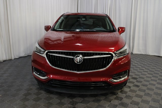 Used 2021 Buick Enclave Essence w/ Sound and Sites Package image 2