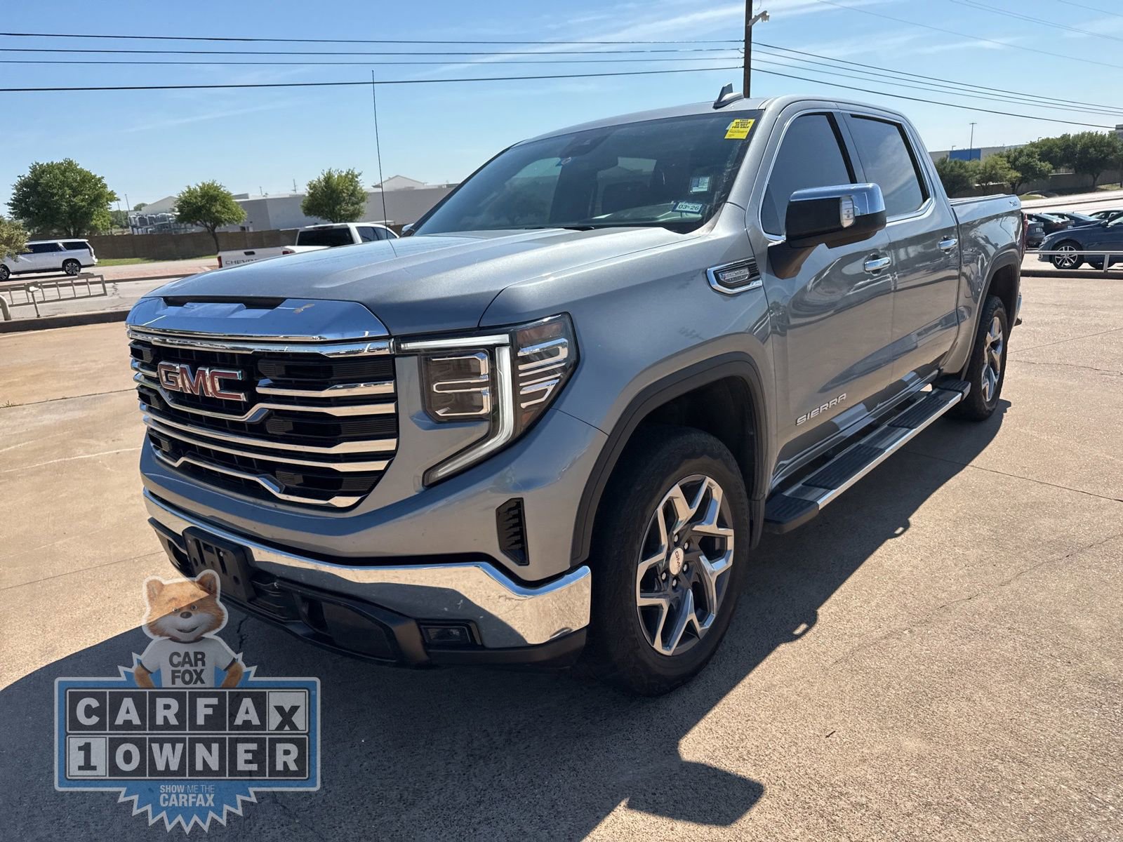 Used 2023 GMC Sierra 1500 SLT image 3
