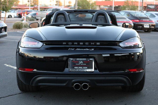 Used 2018 Porsche 718 Boxster S image 14
