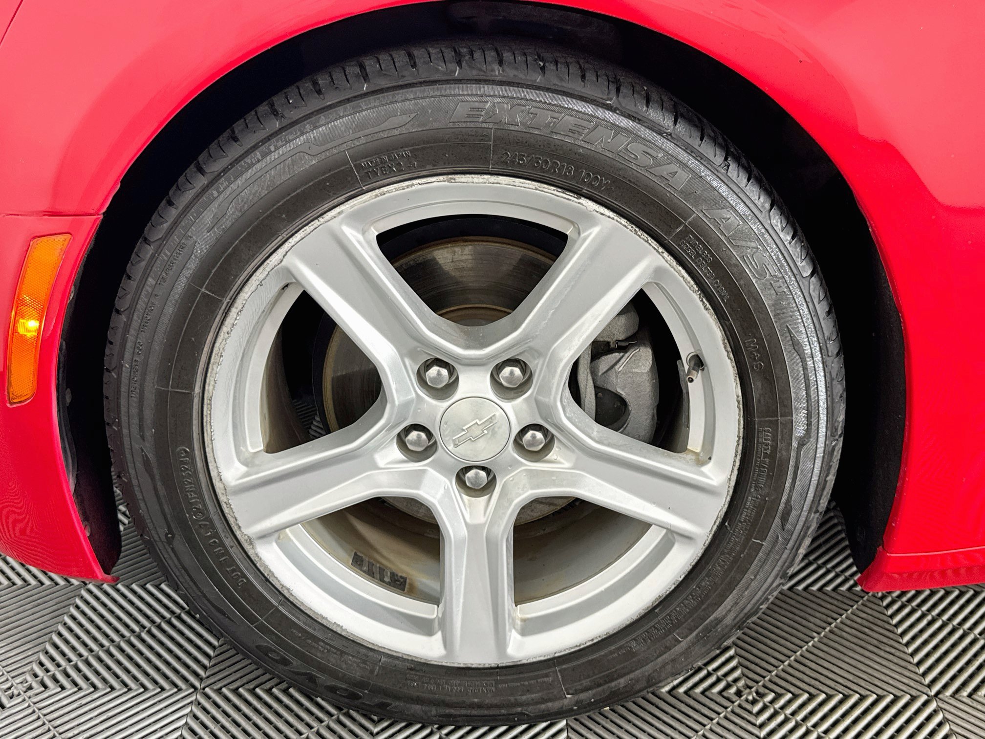 Used 2020 Chevrolet Camaro LT RWD image 55