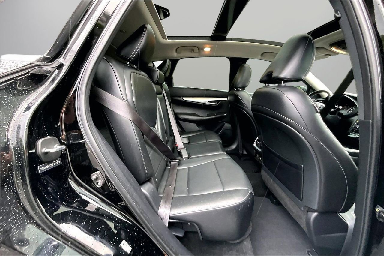 Used 2019 INFINITI QX50 Essential w/ Protection Package FWD image 25