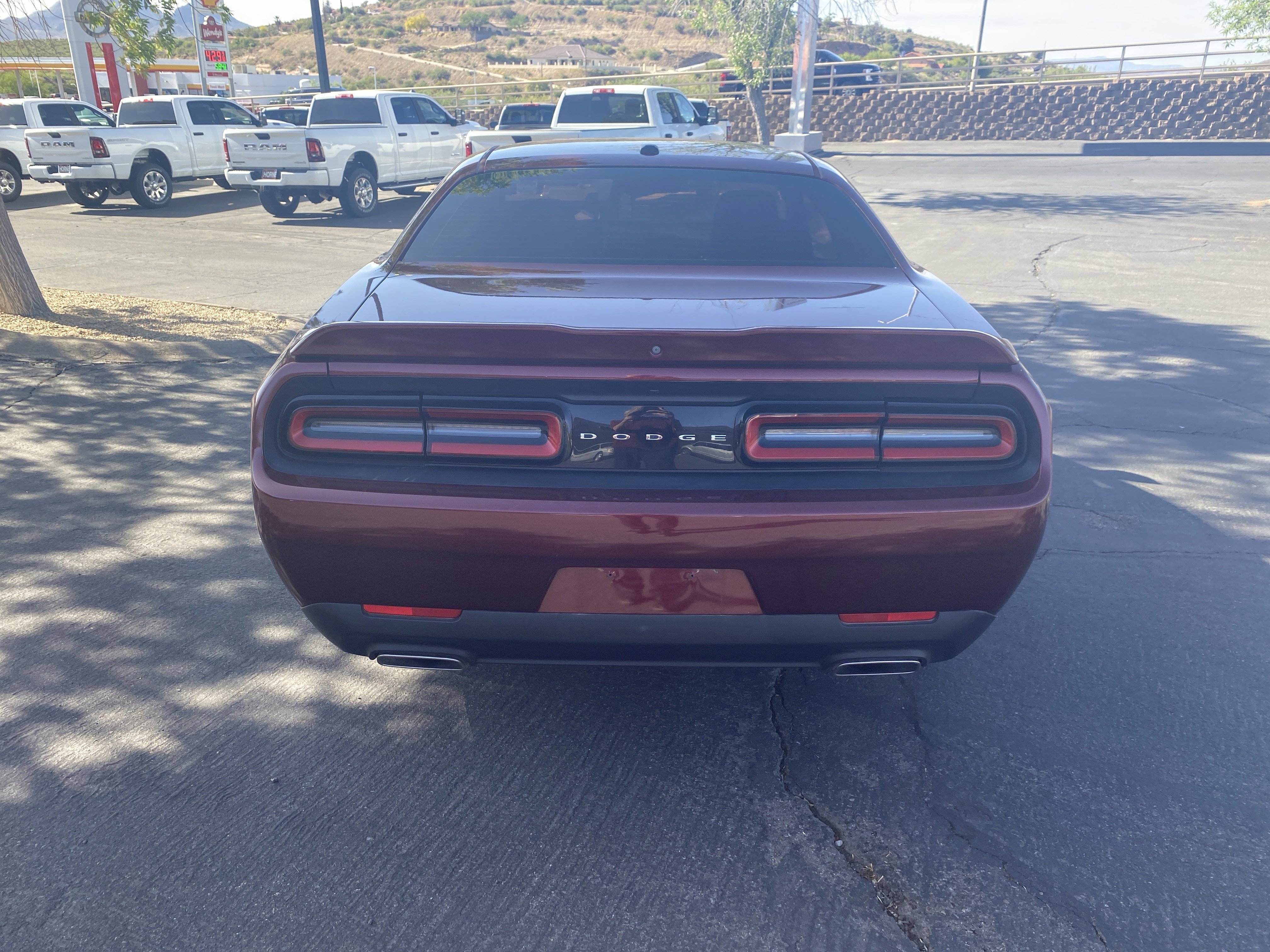 Used 2019 Dodge Challenger SXT image 3