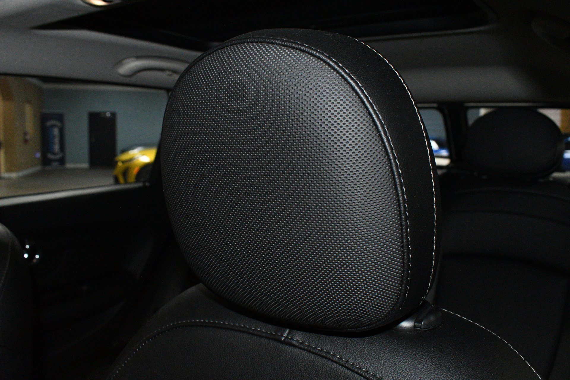 Used 2016 MINI Cooper Clubman FWD image 9
