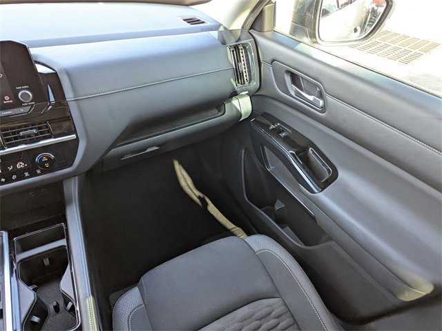 Certified 2022 Nissan Pathfinder S image 26