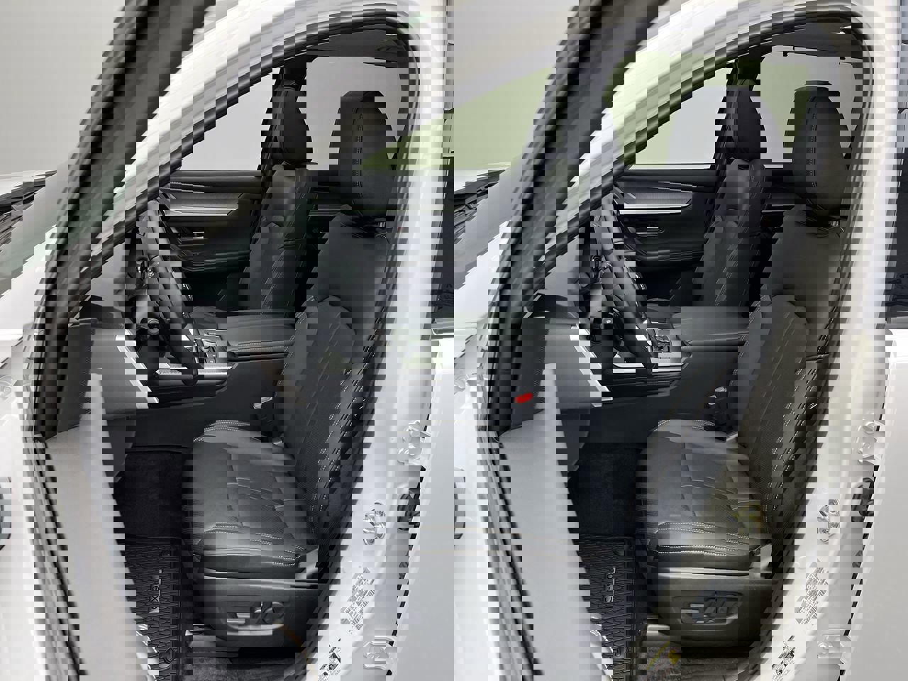 New 2025 MAZDA CX-90 3.3 Turbo w/ Preferred Package image 8