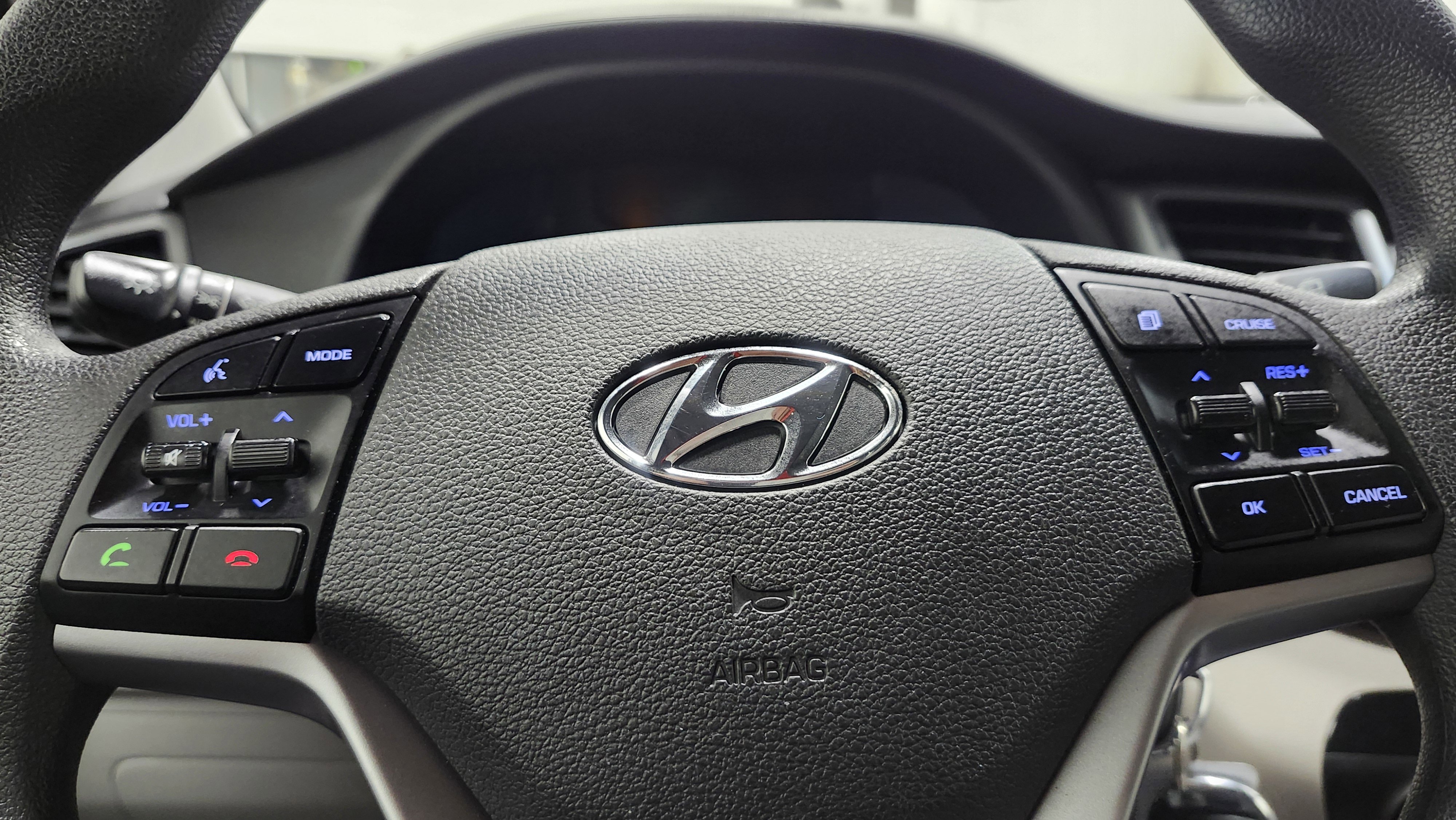 Used 2018 Hyundai Tucson SE w/ Cargo Package image 22