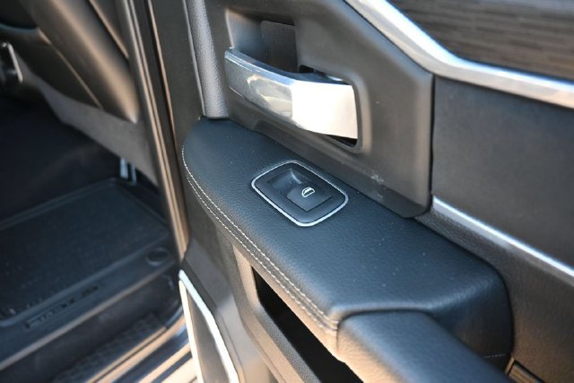 Used 2024 RAM 3500 Laramie w/ Night Edition AWD/4WD image 57