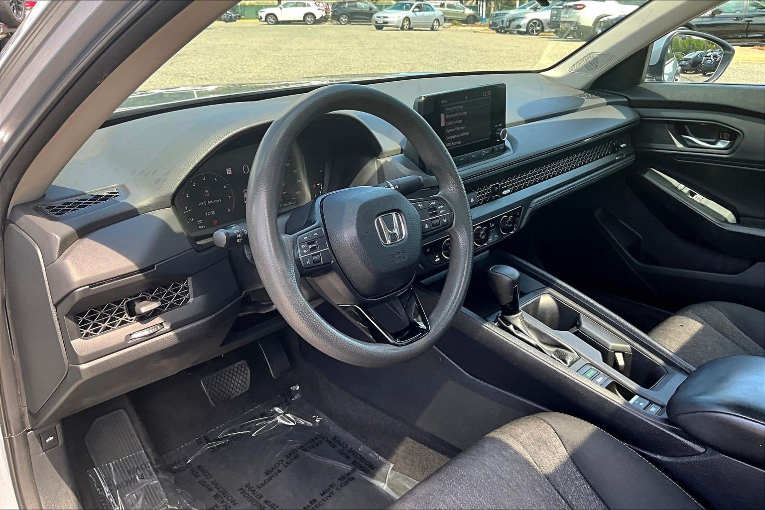 Used 2023 Honda Accord EX image 13