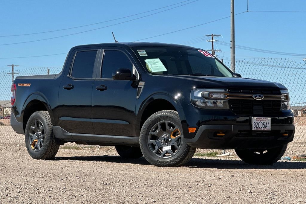 Used 2024 Ford Maverick Tremor w/ Tremor Off-Road Package image 2