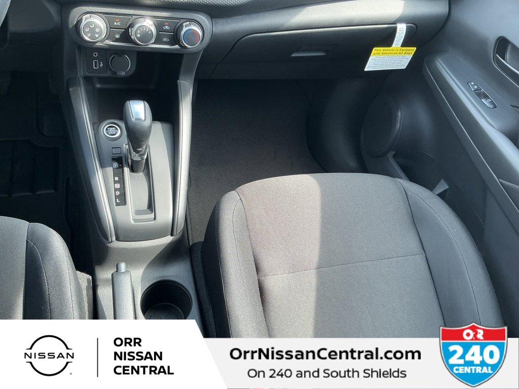 New 2025 Nissan Kicks Play S image 24