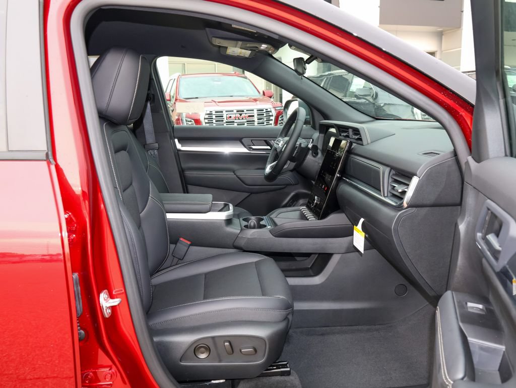 New 2027 GMC Terrain Elevation w/ Elevation Premium Package AWD/4WD image 31