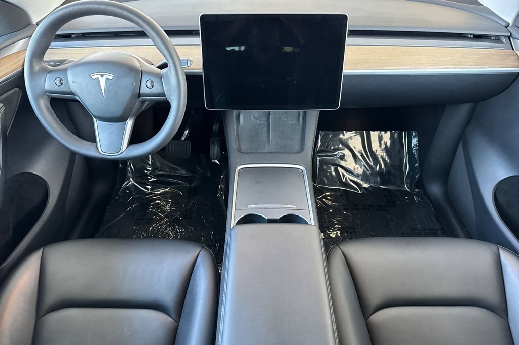 Used 2023 Tesla Model Y Long Range AWD/4WD image 4
