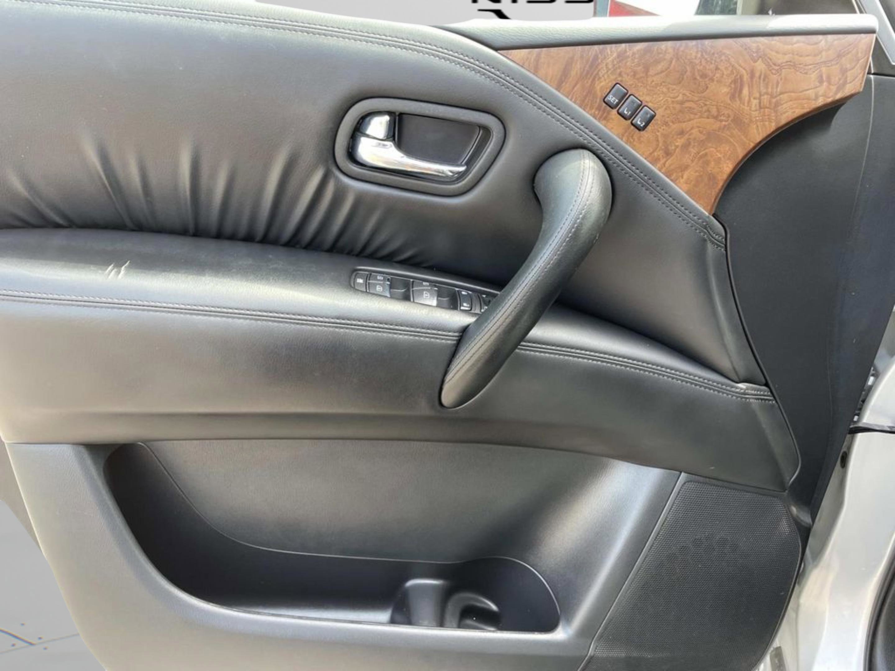 Used 2024 Nissan Armada SL w/ Captain's Chairs Package RWD image 26