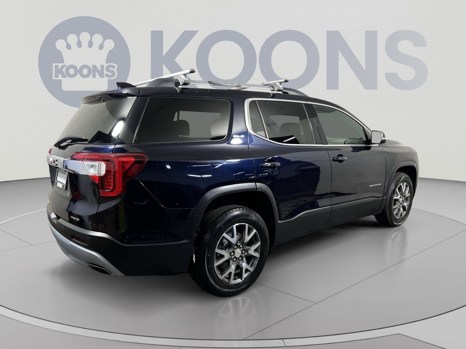 Used 2021 GMC Acadia SLE w/ Driver Convenience Package AWD/4WD image 11