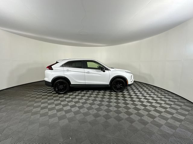 Used 2024 Mitsubishi Eclipse Cross LE AWD/4WD image 5